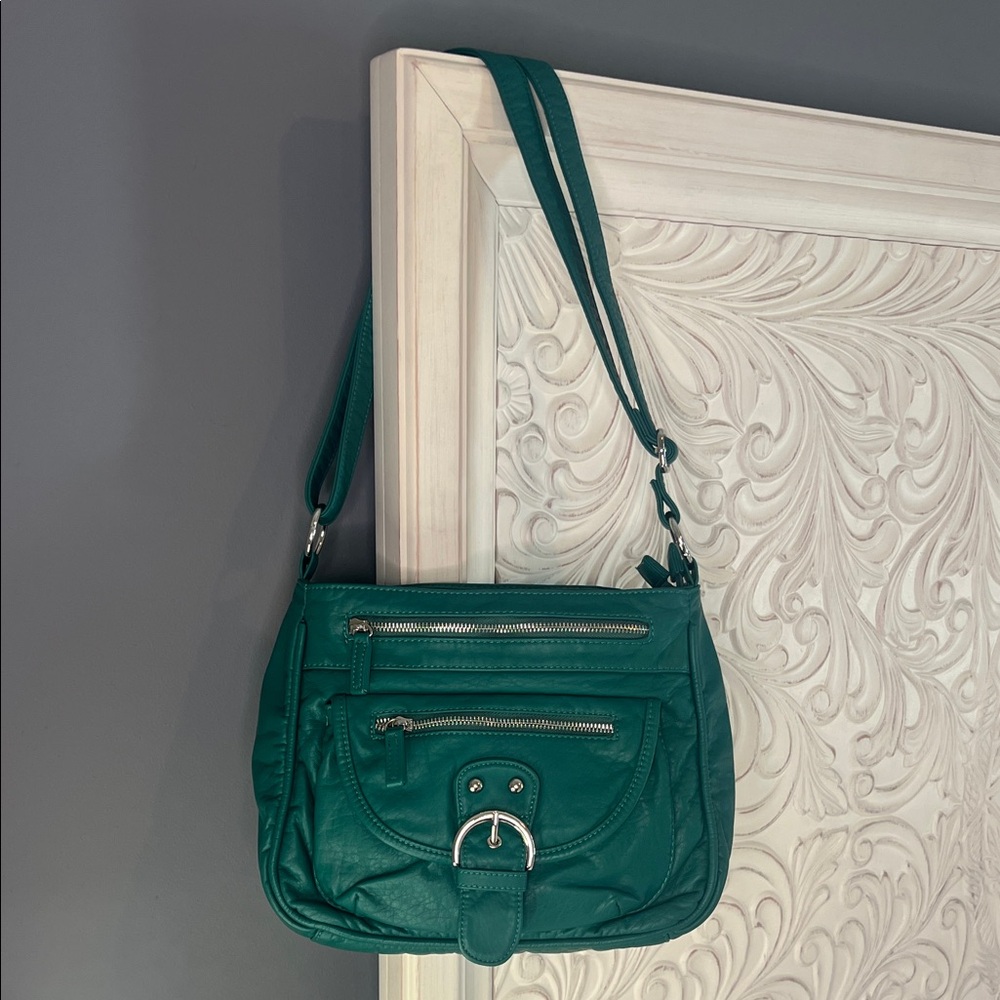Green Vegan Leather Adjustable Crossbody/Shoulder Bag - Picture 1 of 7
